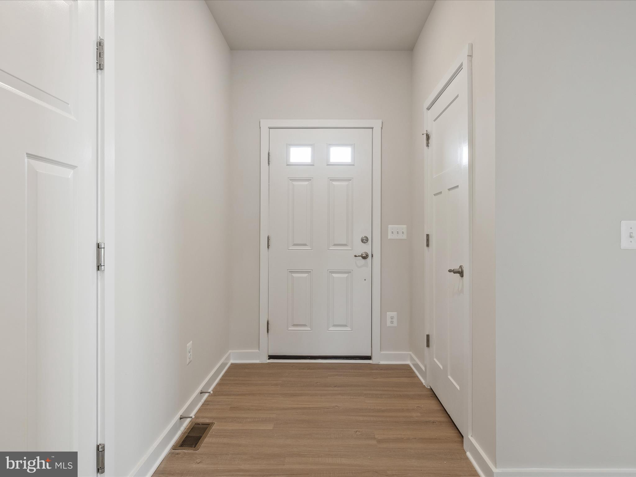 SOUTH BROOK - Residential