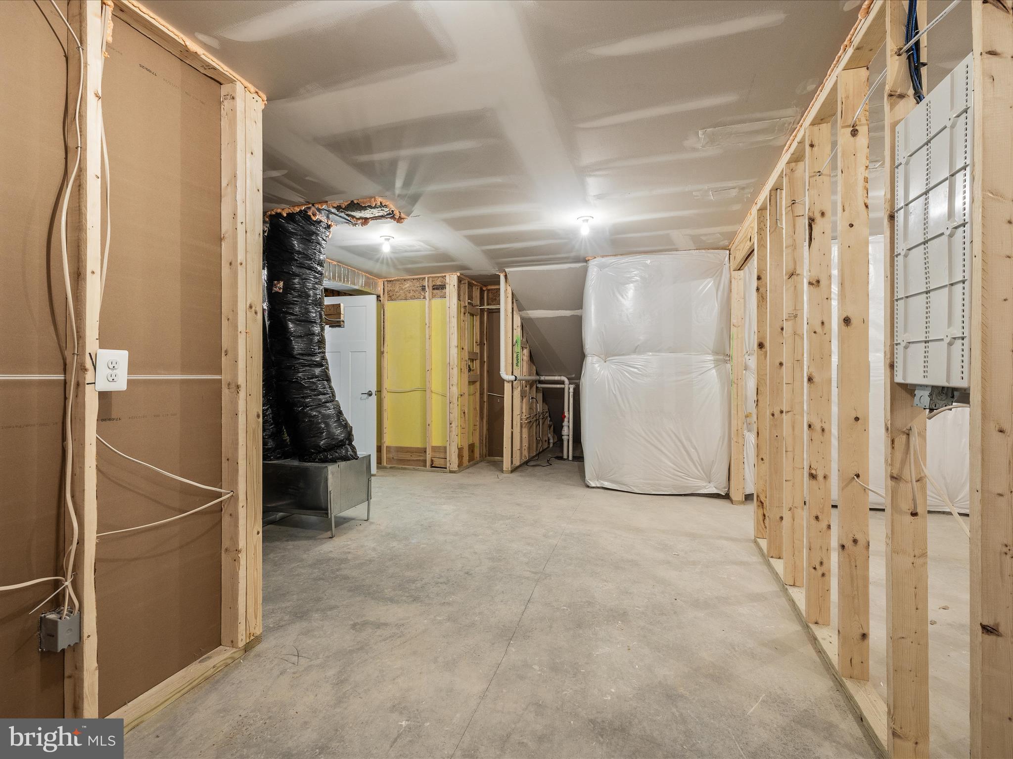 SOUTH BROOK - Residential