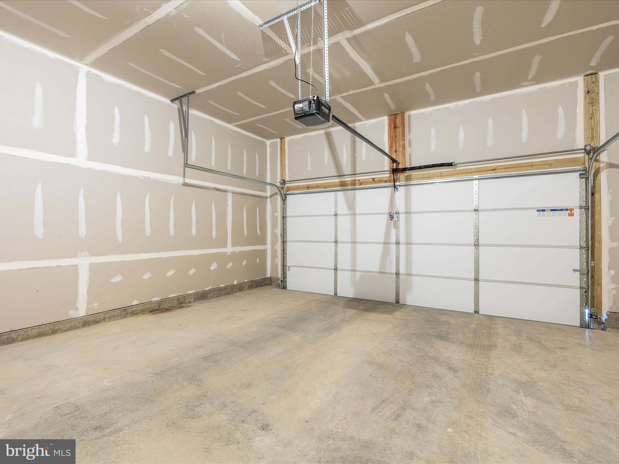 SOUTH BROOK - Residential