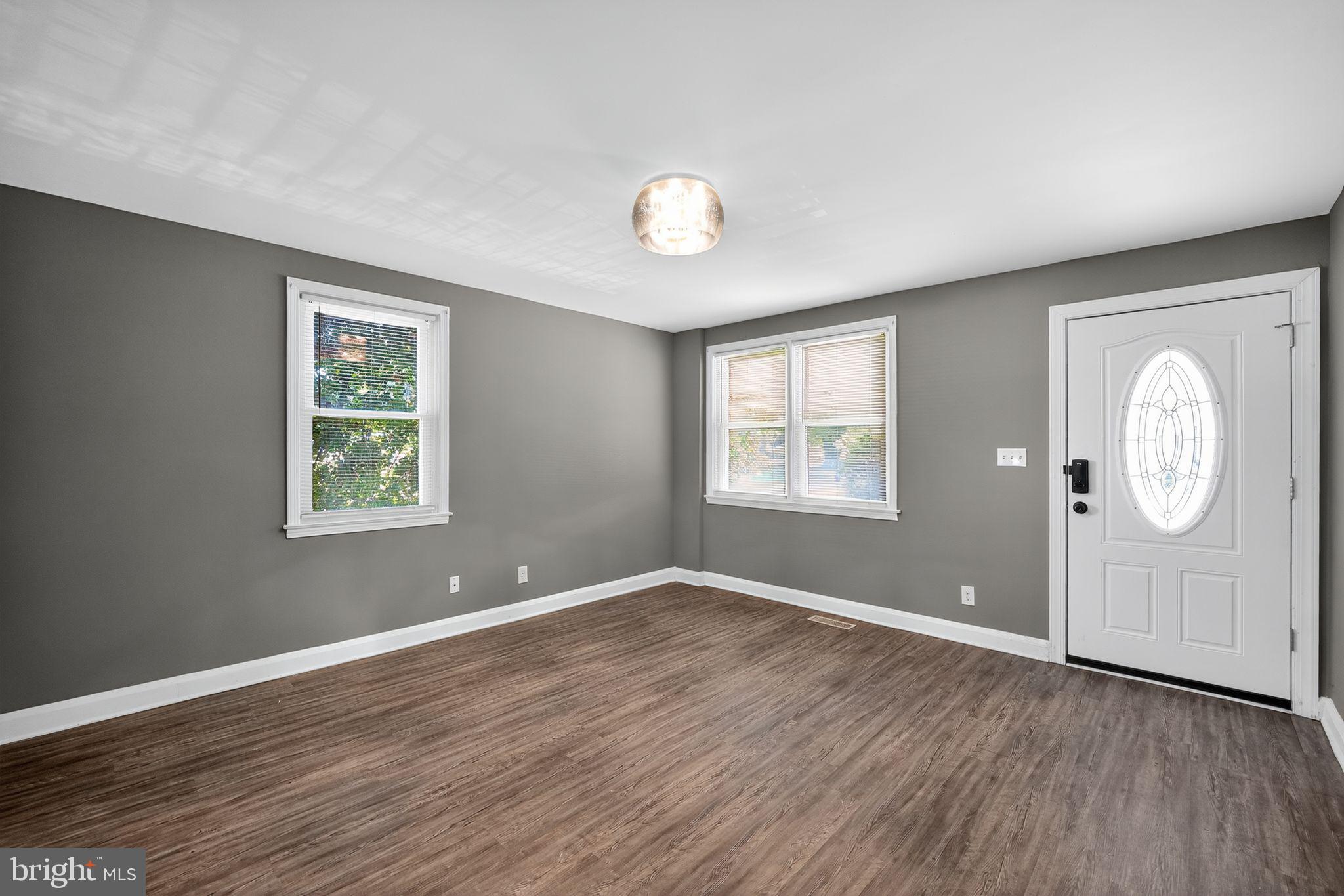 ROGNEL HEIGHTS - Residential