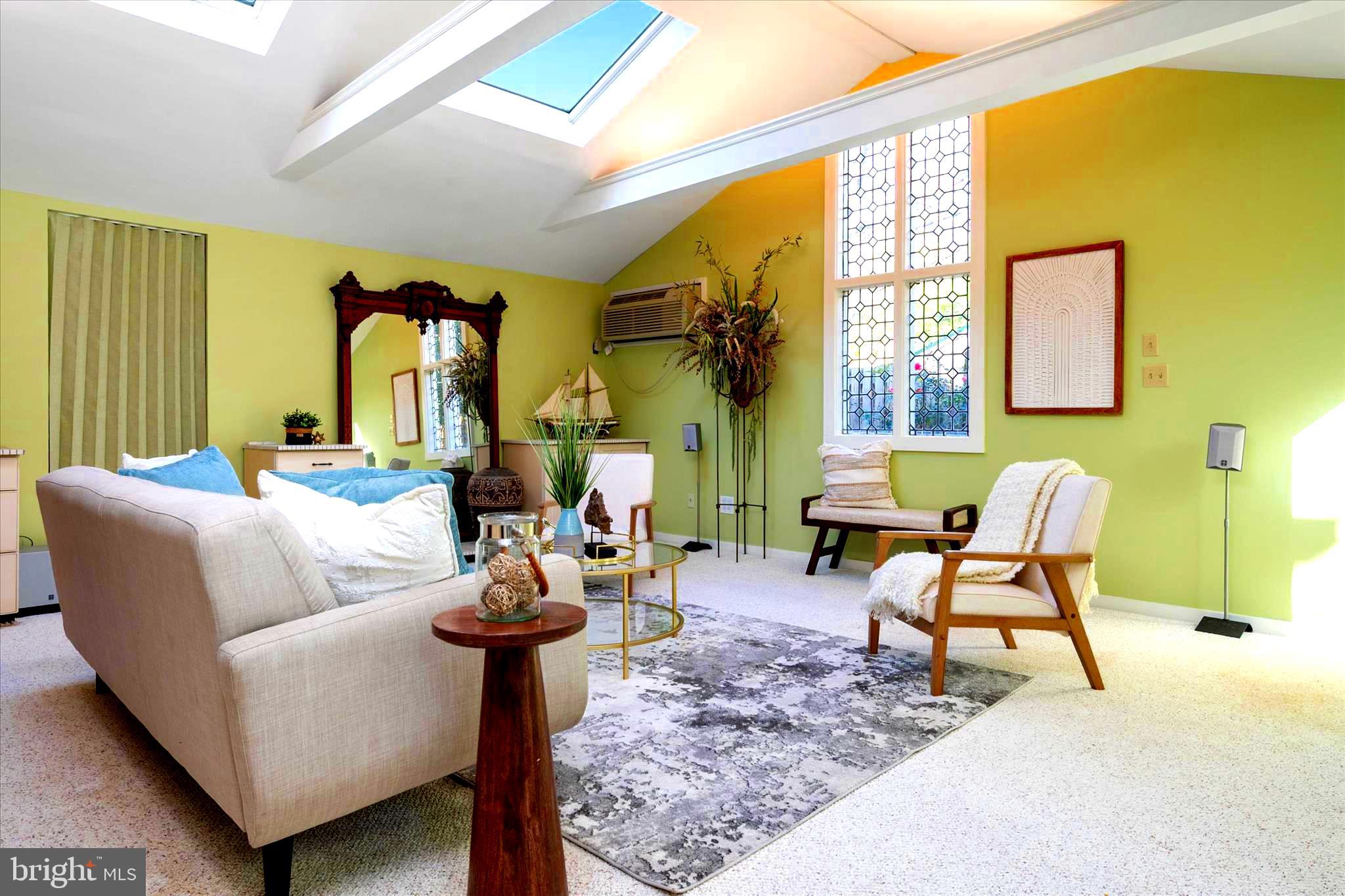 EASTPORT - Residential