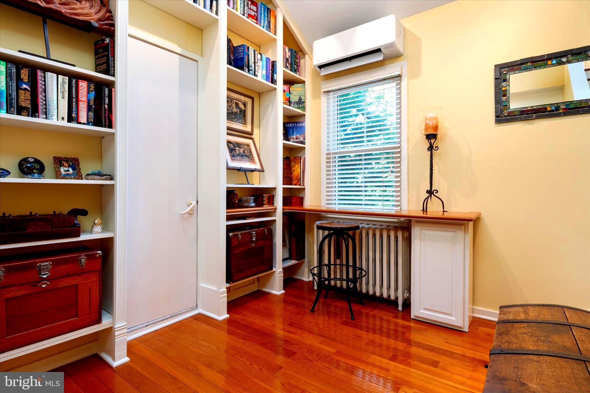 EASTPORT - Residential