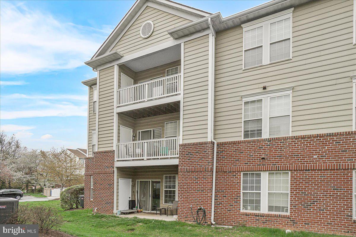 WATERSIDE - Residential