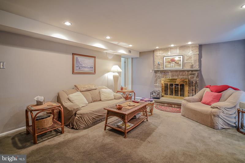 PINE VALLEY - Residential