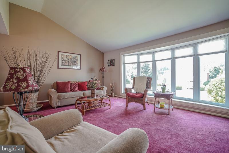 PINE VALLEY - Residential