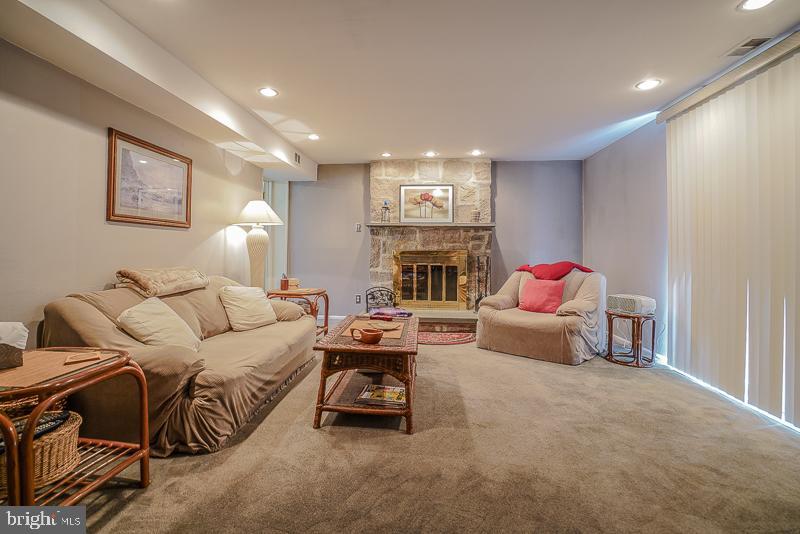 PINE VALLEY - Residential