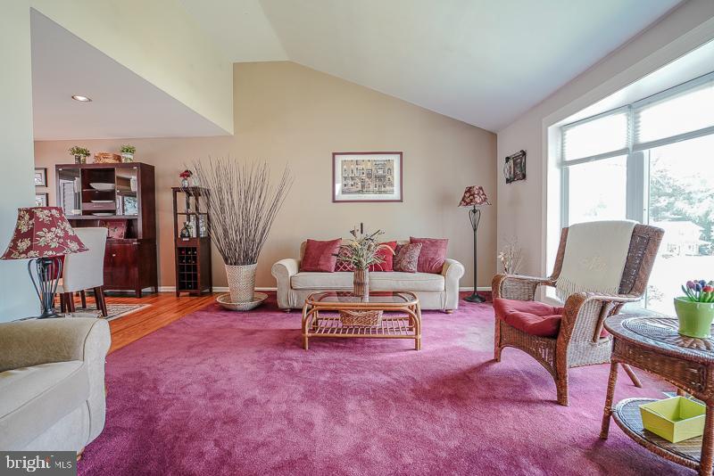 PINE VALLEY - Residential