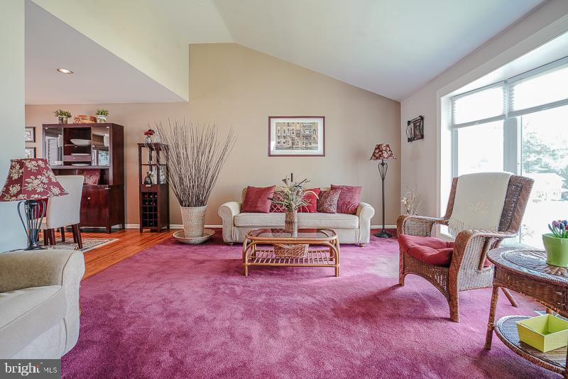 PINE VALLEY - Residential