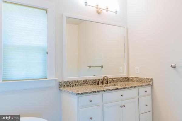 OAK CREEK CLUB - Residential Lease