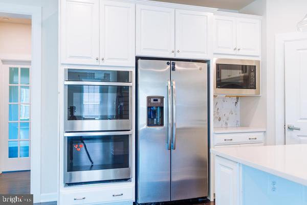 OAK CREEK CLUB - Residential Lease