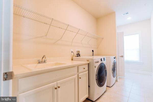 OAK CREEK CLUB - Residential Lease