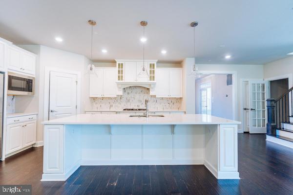 OAK CREEK CLUB - Residential Lease