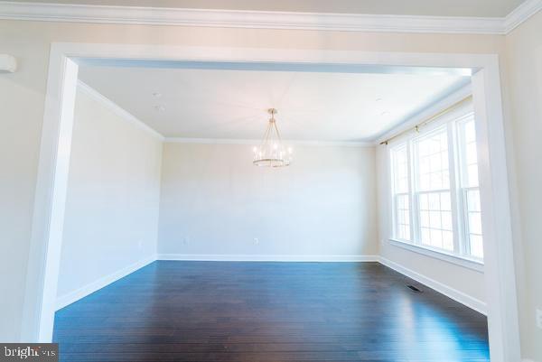 OAK CREEK CLUB - Residential Lease