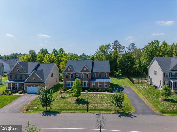 OAK CREEK CLUB - Residential Lease