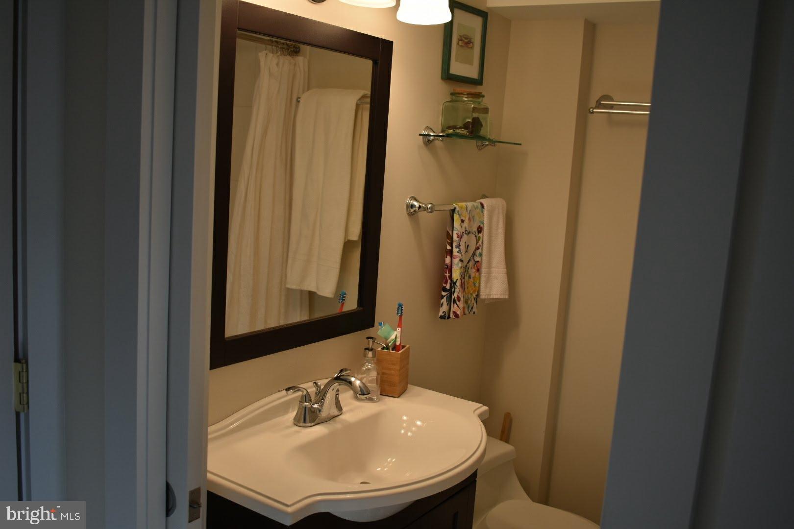 FEDERAL HILL HISTORIC DISTRICT - Residential Lease