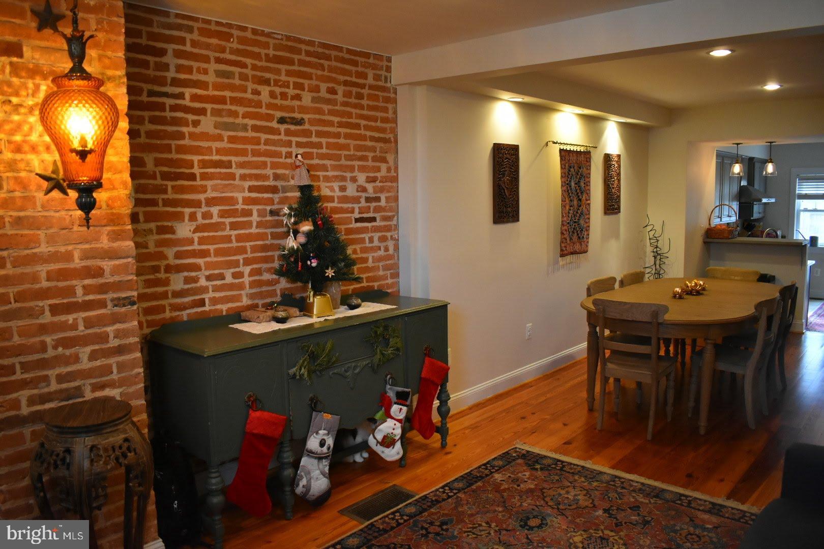 FEDERAL HILL HISTORIC DISTRICT - Residential Lease