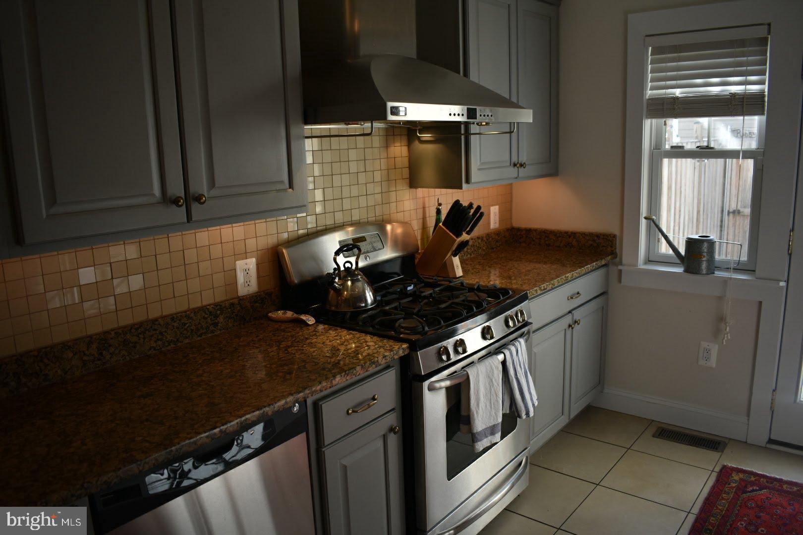 FEDERAL HILL HISTORIC DISTRICT - Residential Lease