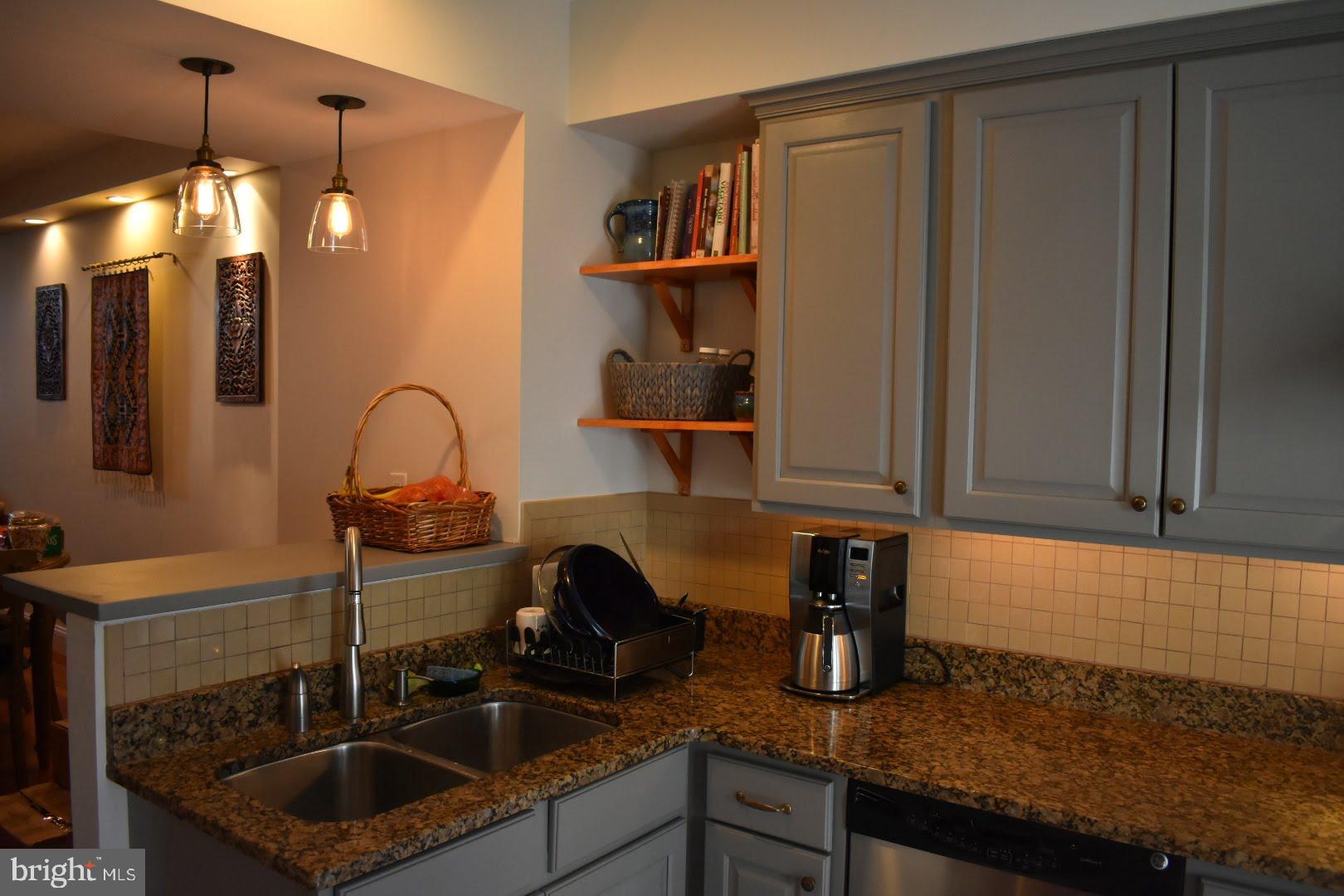 FEDERAL HILL HISTORIC DISTRICT - Residential Lease