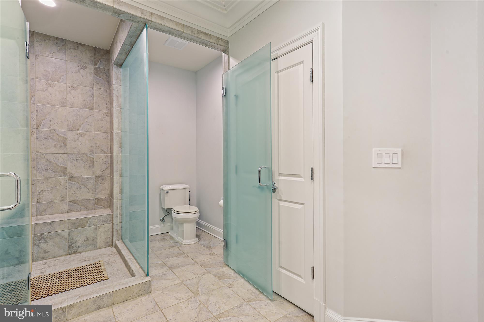 SYMPHONY PARK - Residential