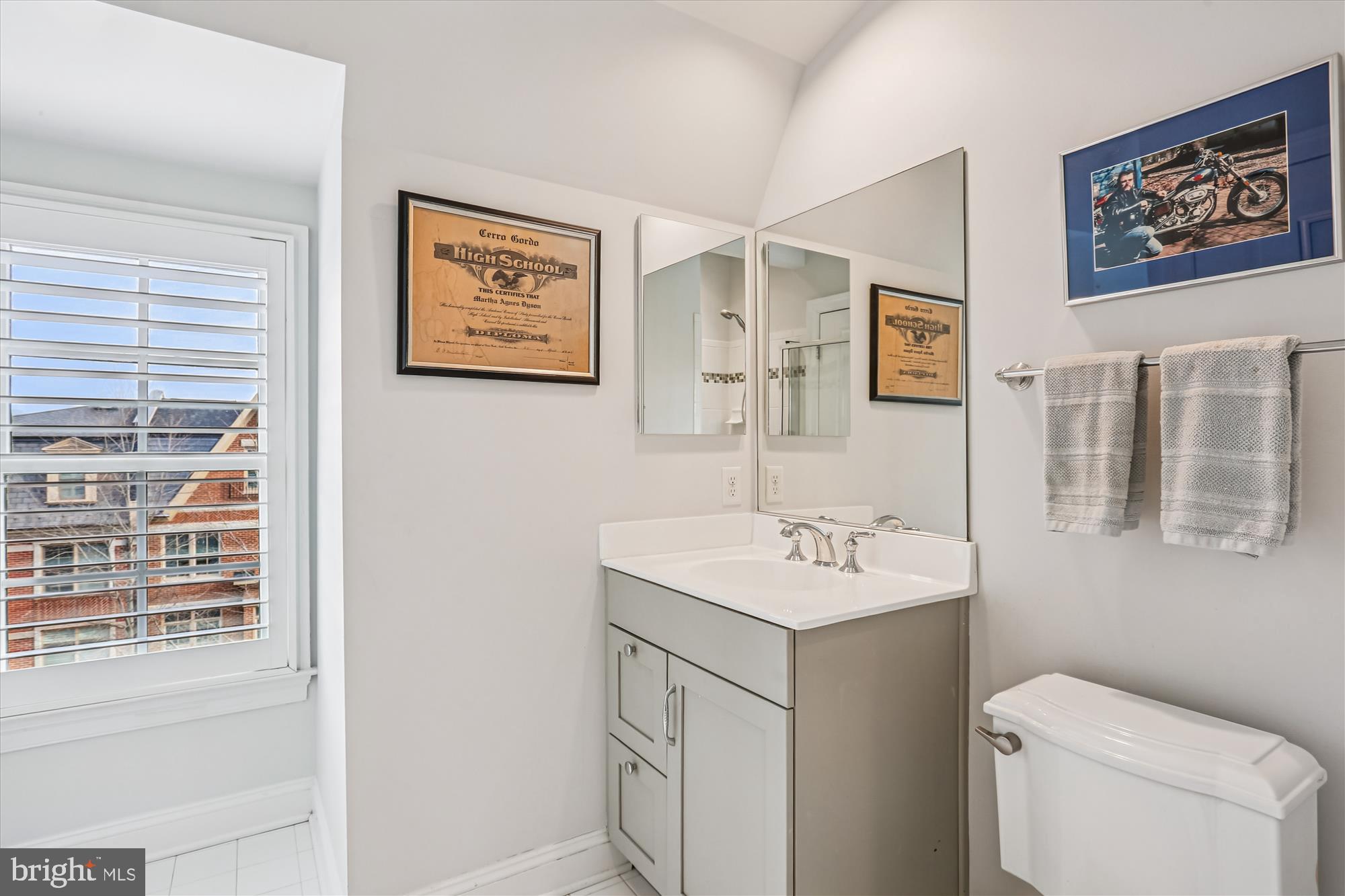 SYMPHONY PARK - Residential