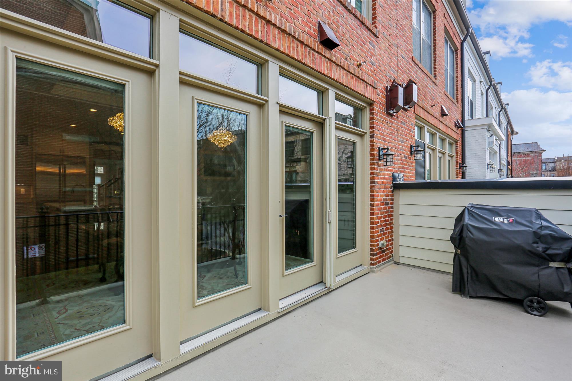 SYMPHONY PARK - Residential