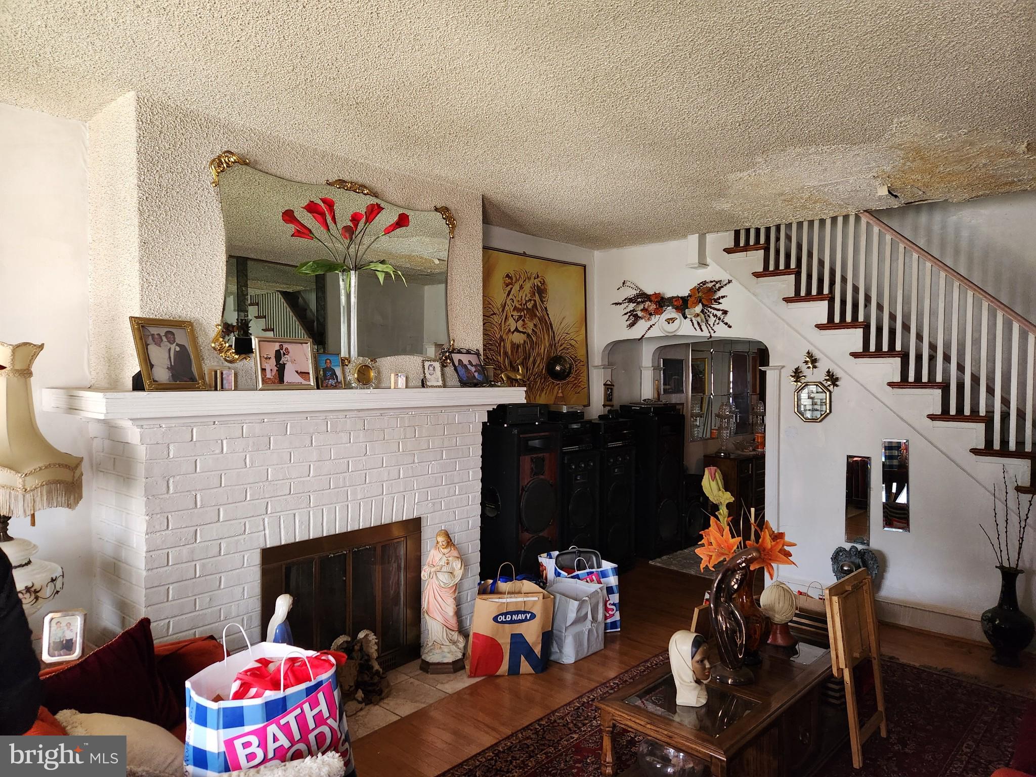 HUNTING PARK - Residential