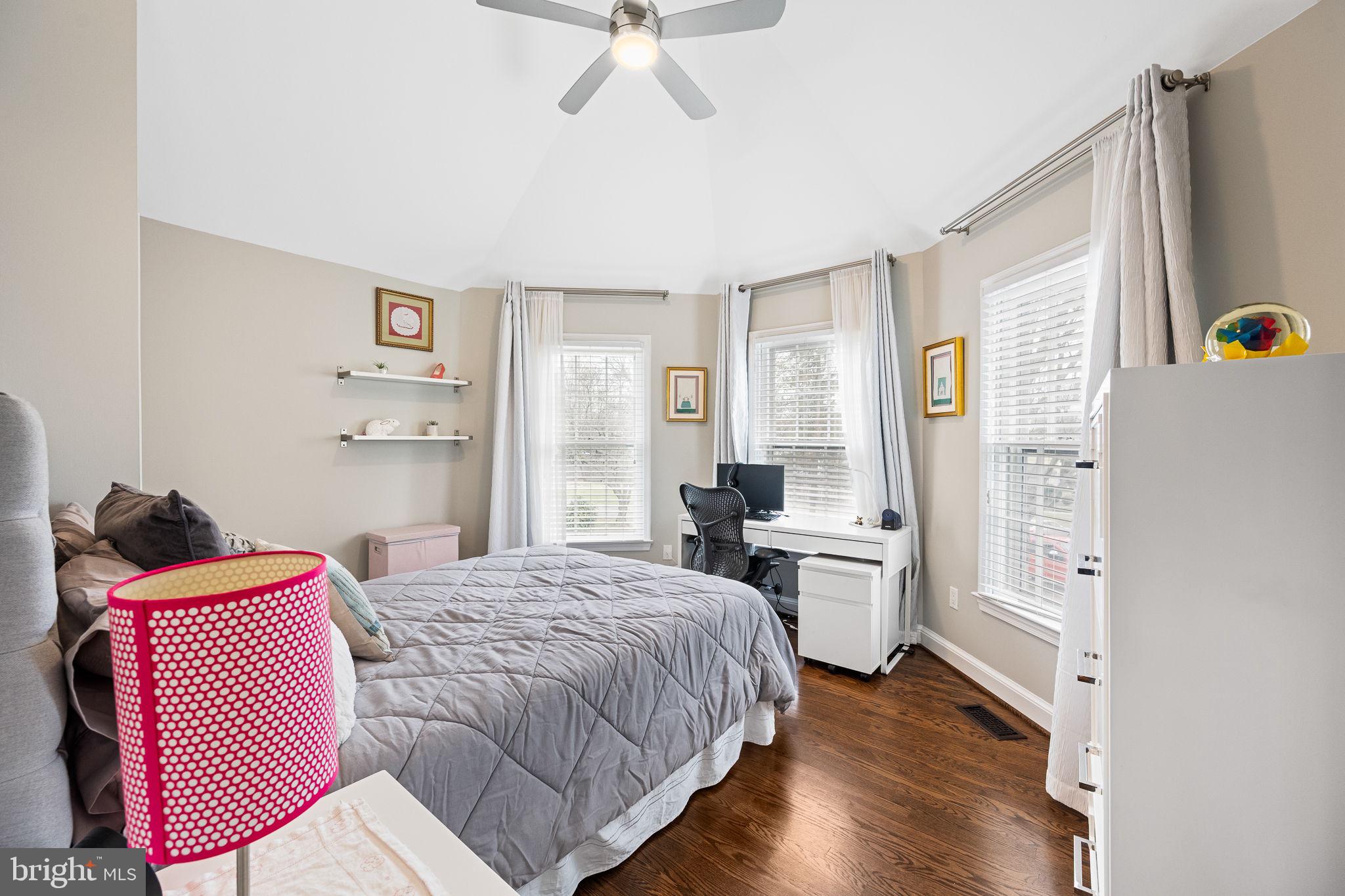 CHEVY CHASE VILLAGE - Residential