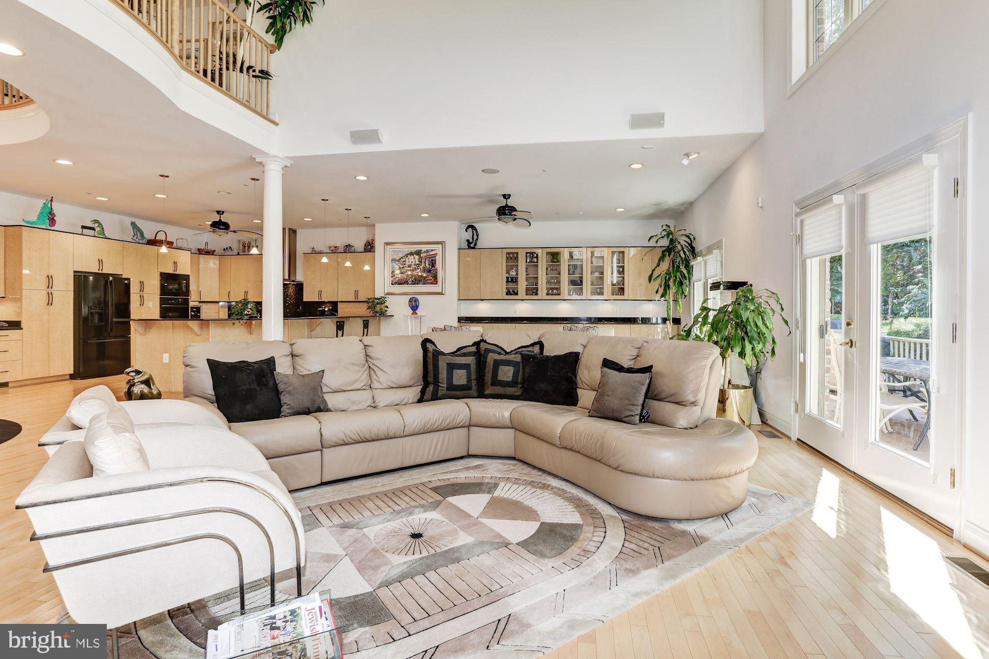 SCOT'S GLEN - Residential