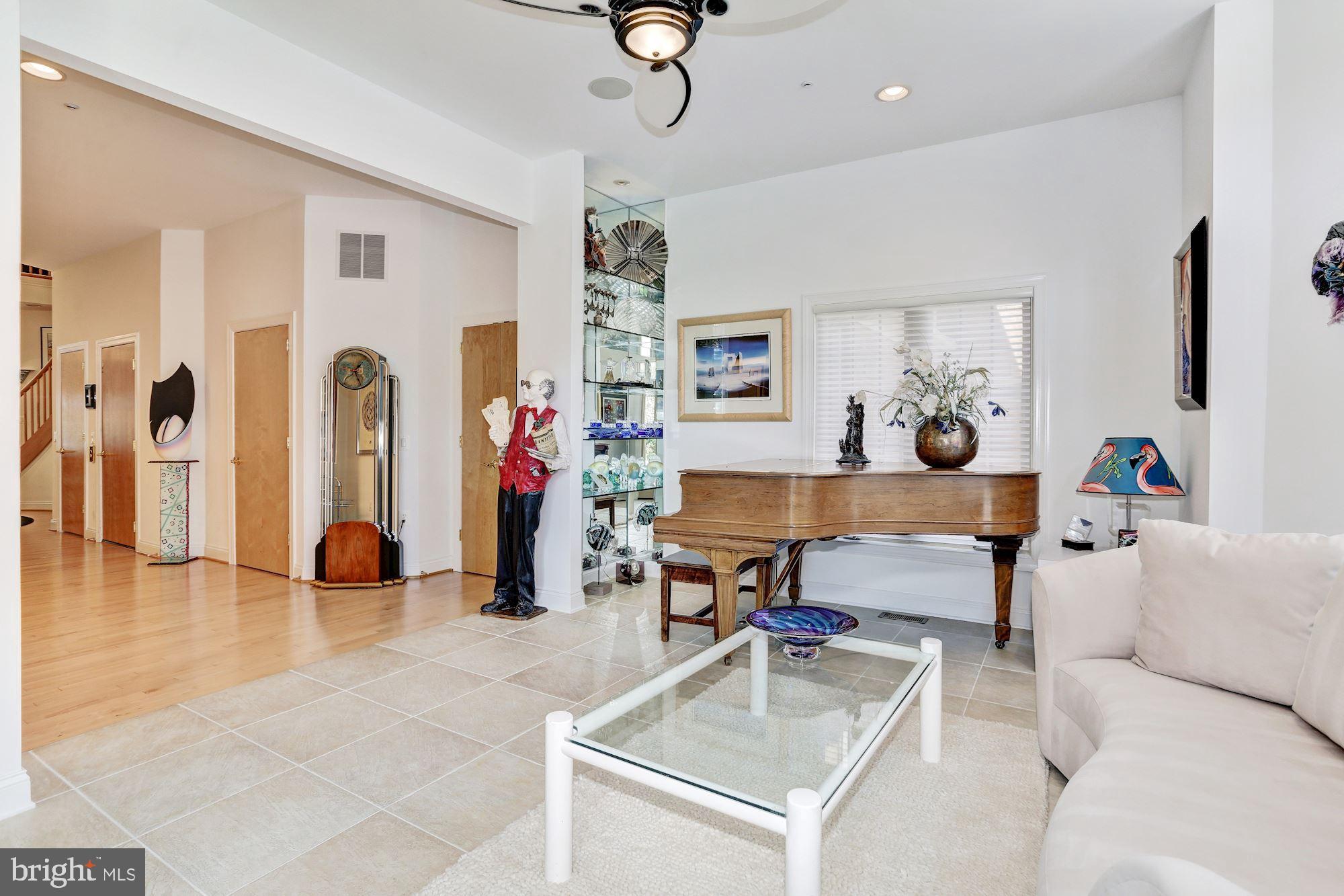 SCOT'S GLEN - Residential