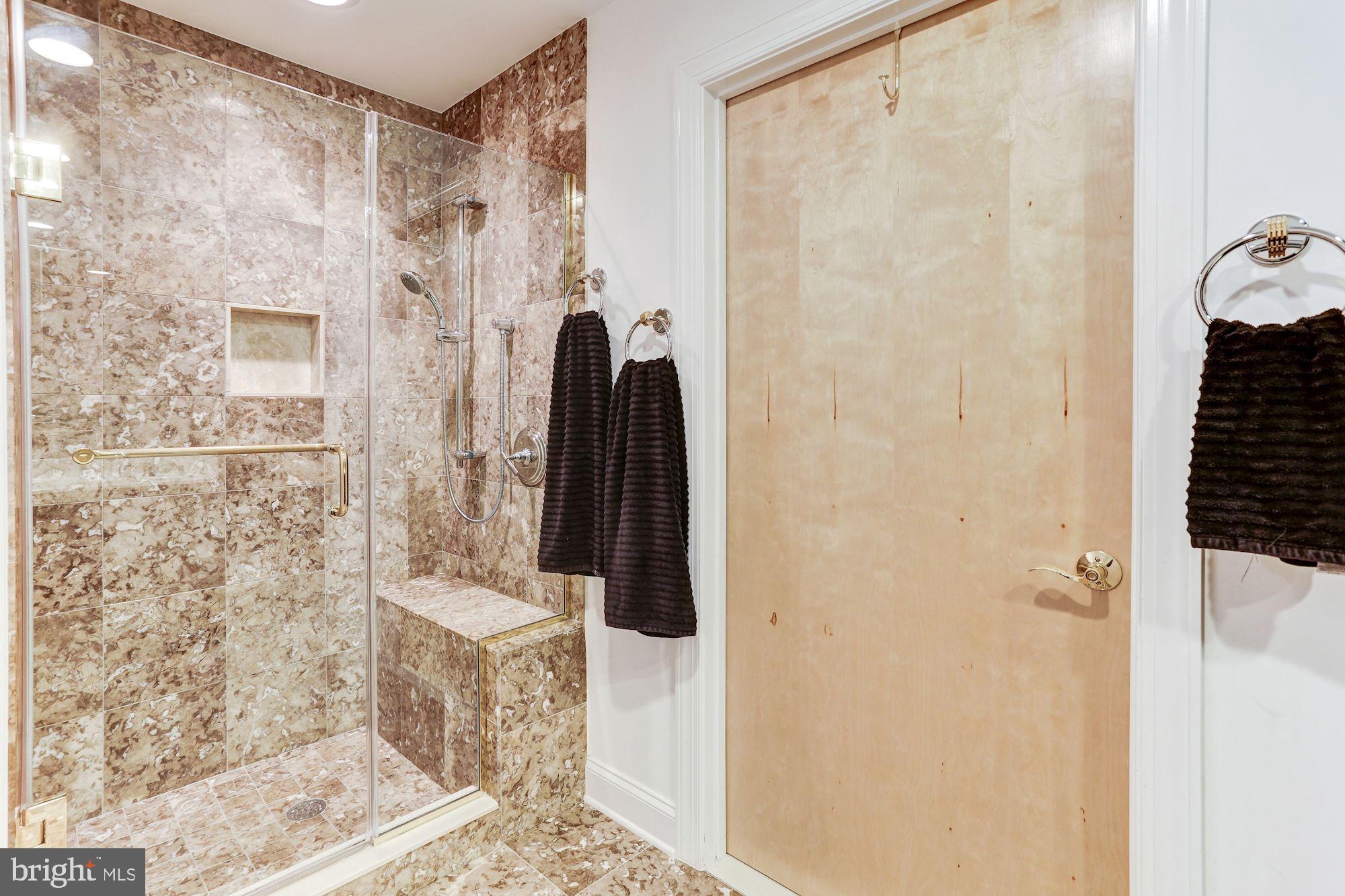 SCOT'S GLEN - Residential