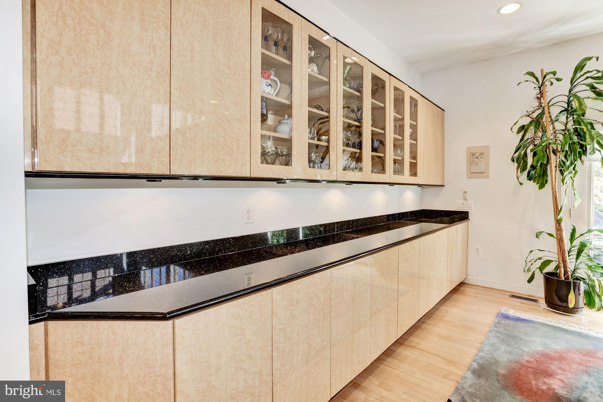 SCOT'S GLEN - Residential