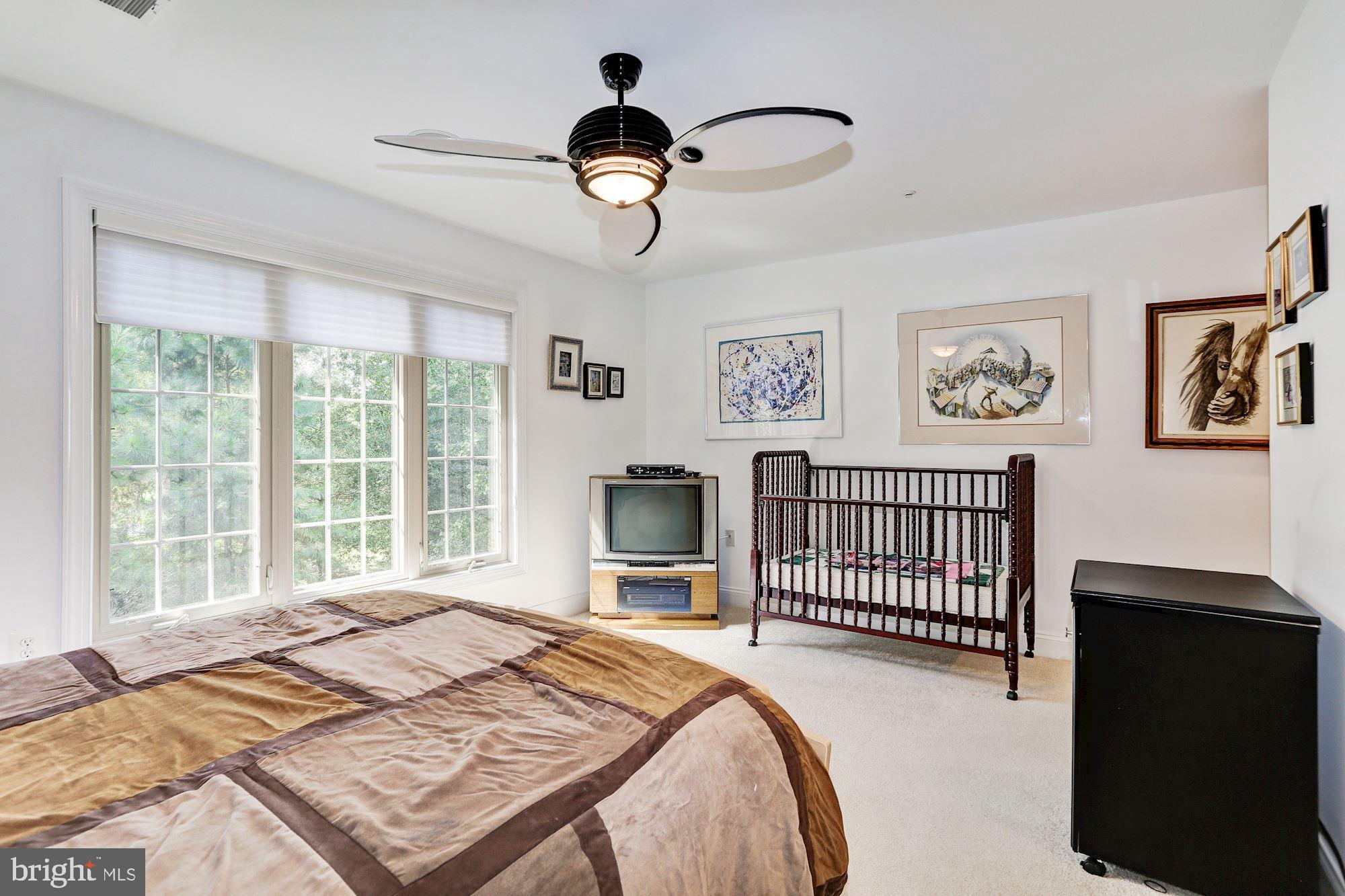 SCOT'S GLEN - Residential