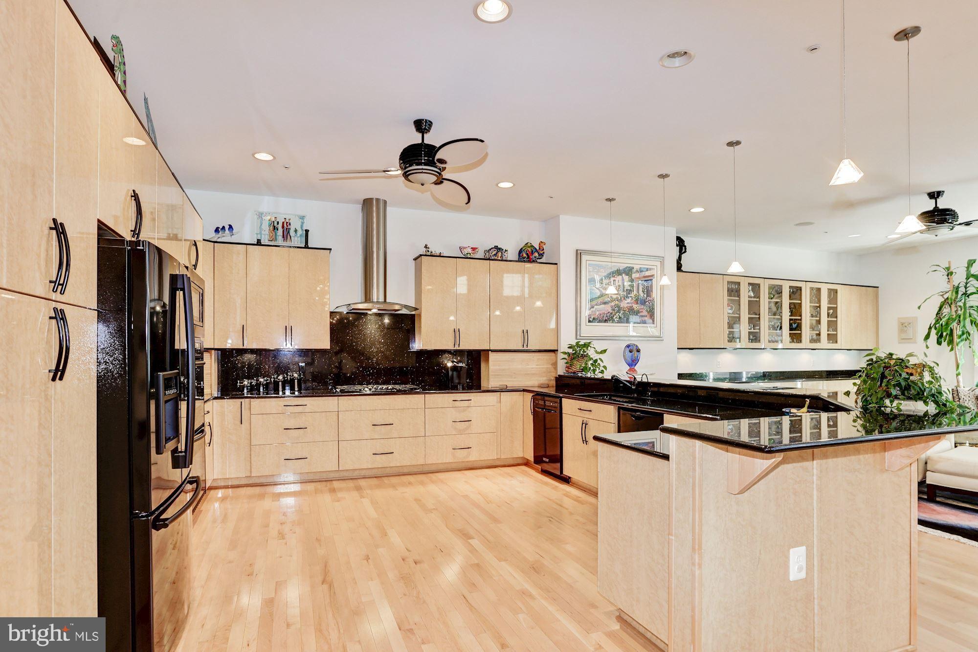 SCOT'S GLEN - Residential