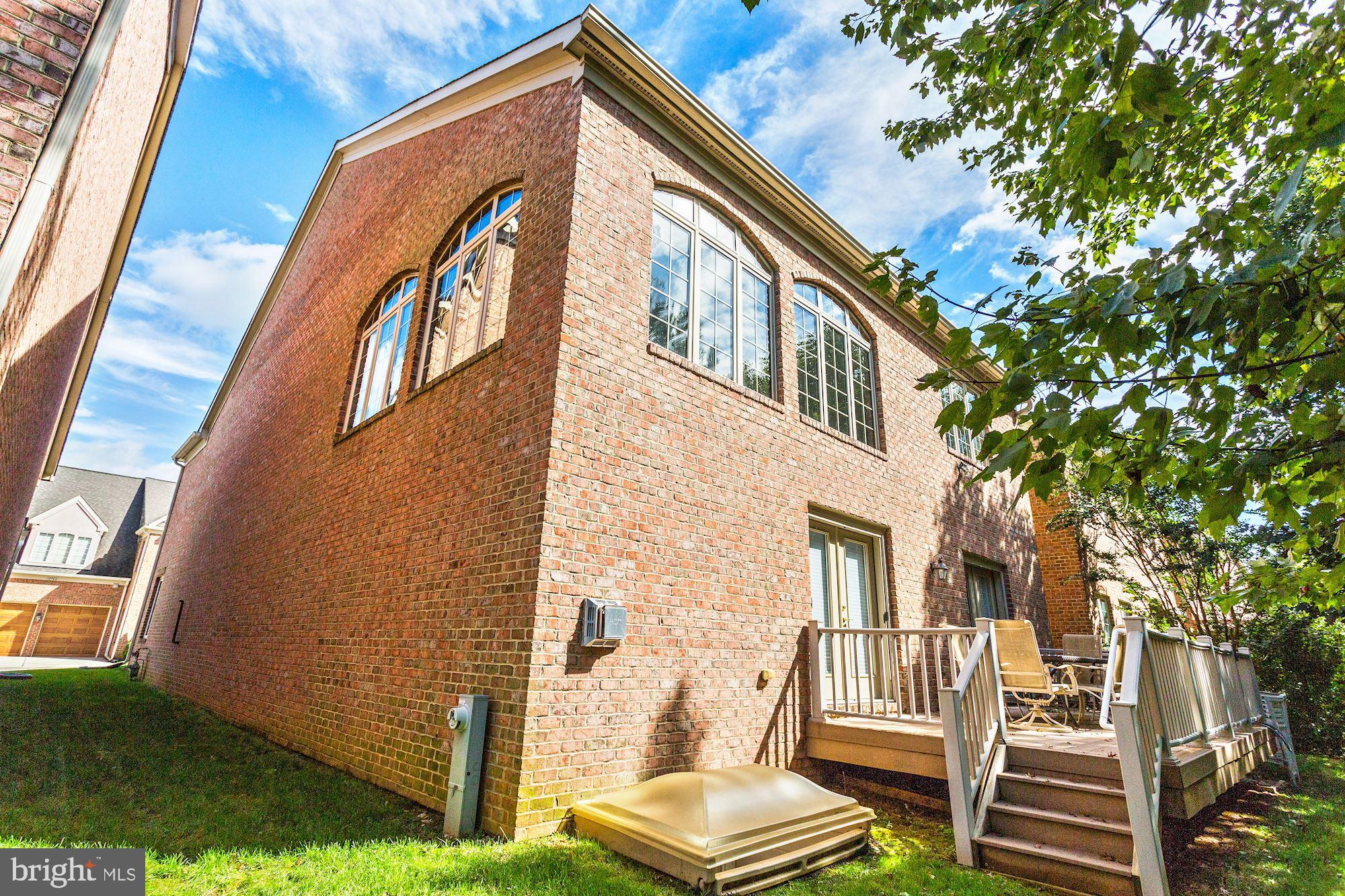 SCOT'S GLEN - Residential