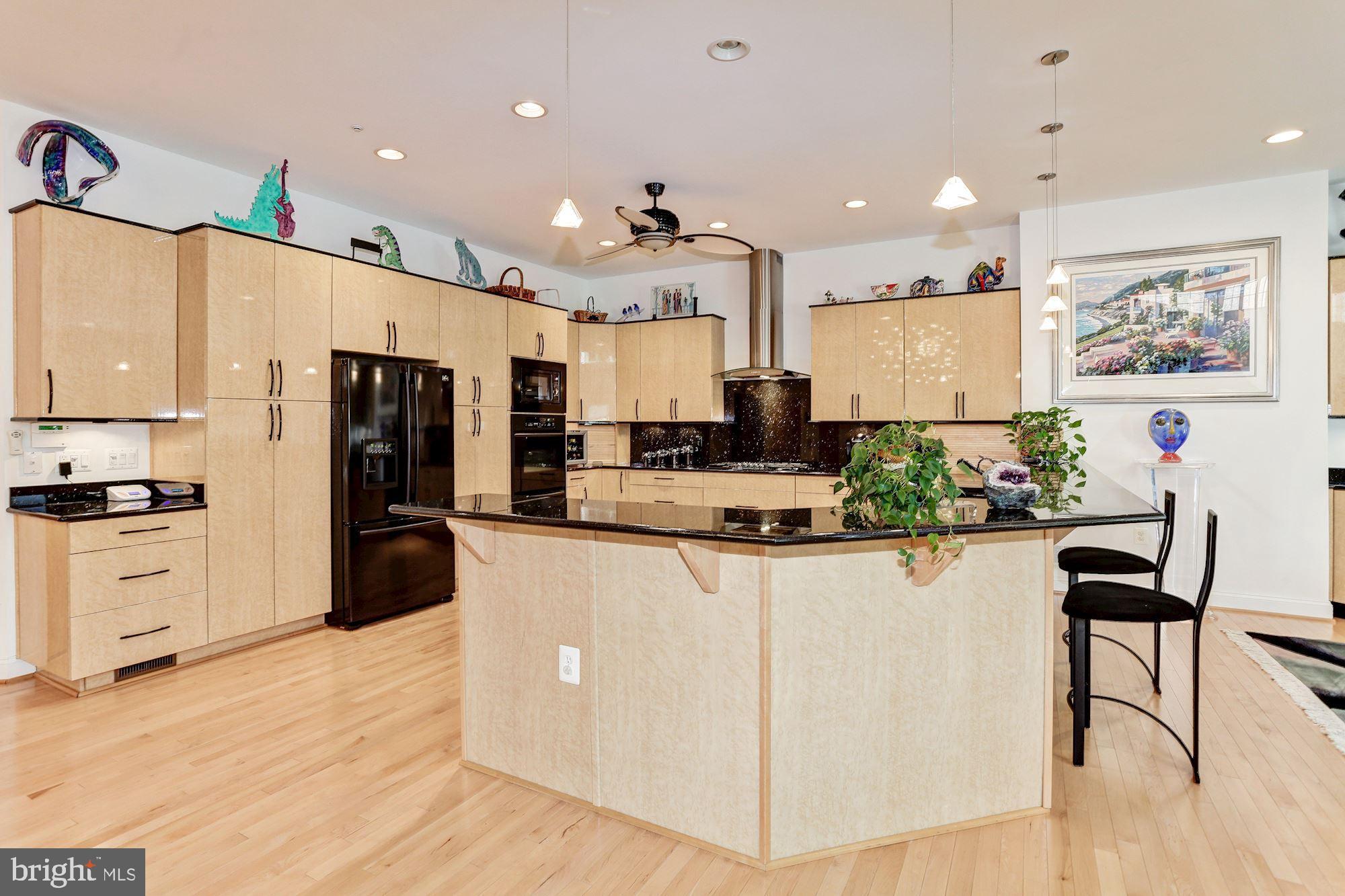 SCOT'S GLEN - Residential