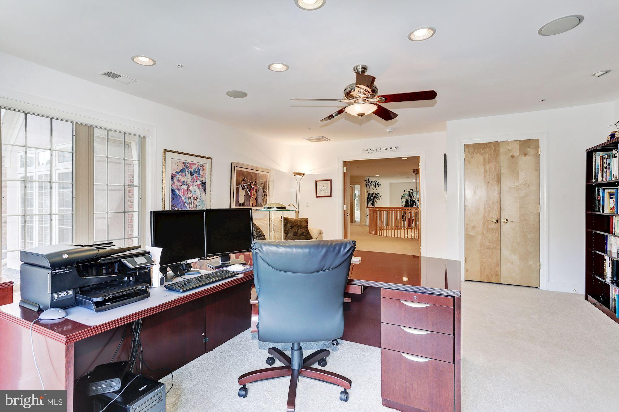 SCOT'S GLEN - Residential