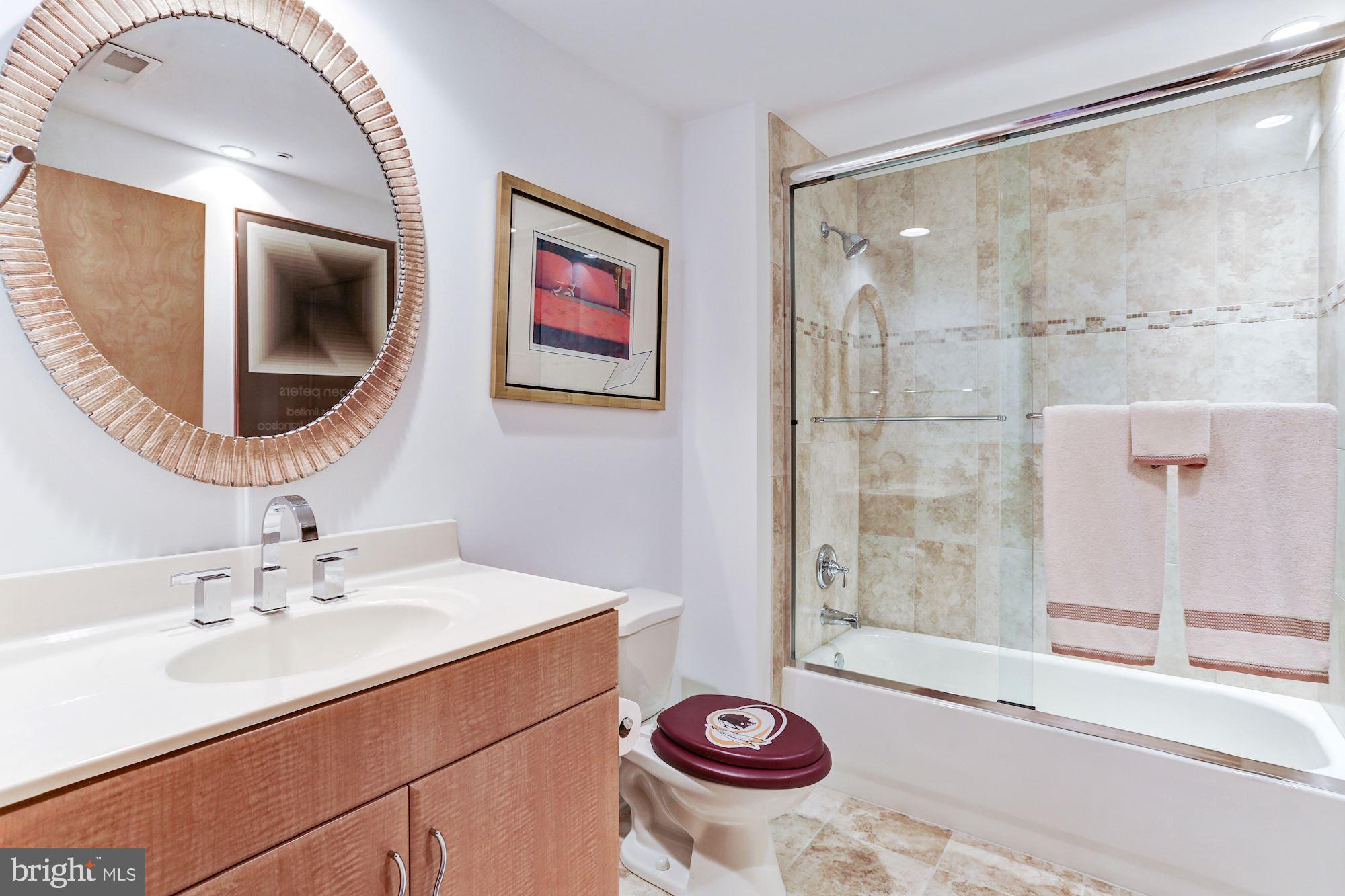 SCOT'S GLEN - Residential