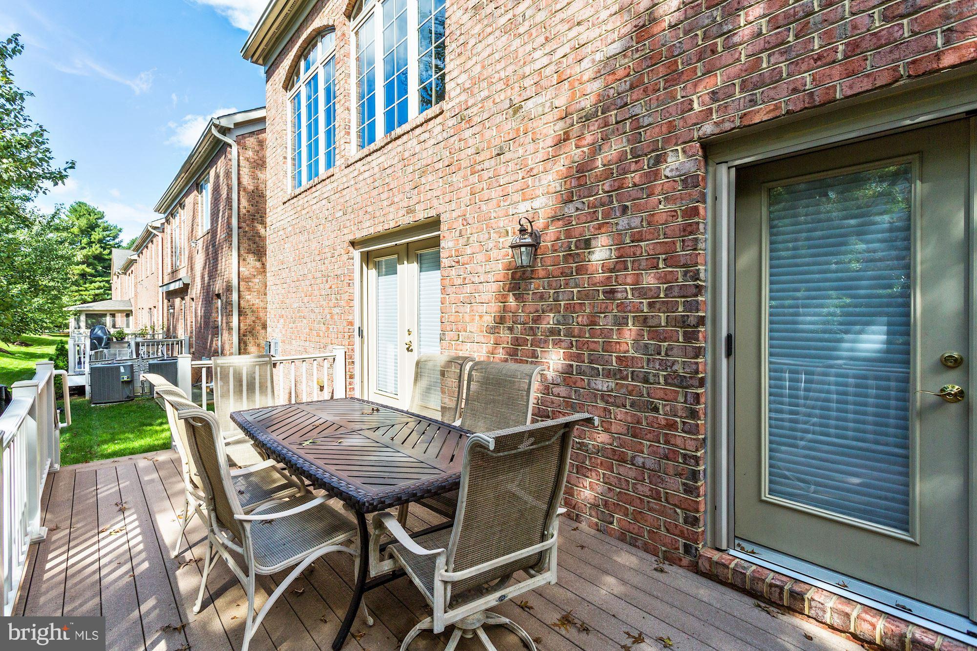 SCOT'S GLEN - Residential