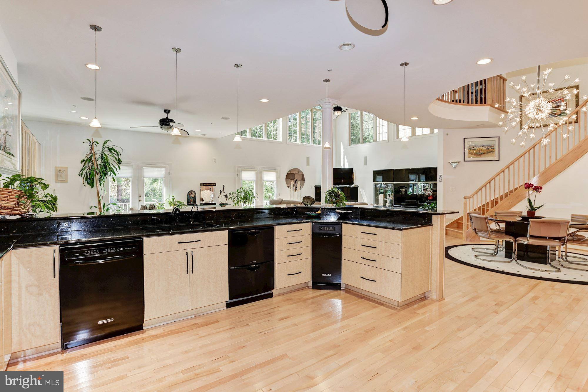 SCOT'S GLEN - Residential