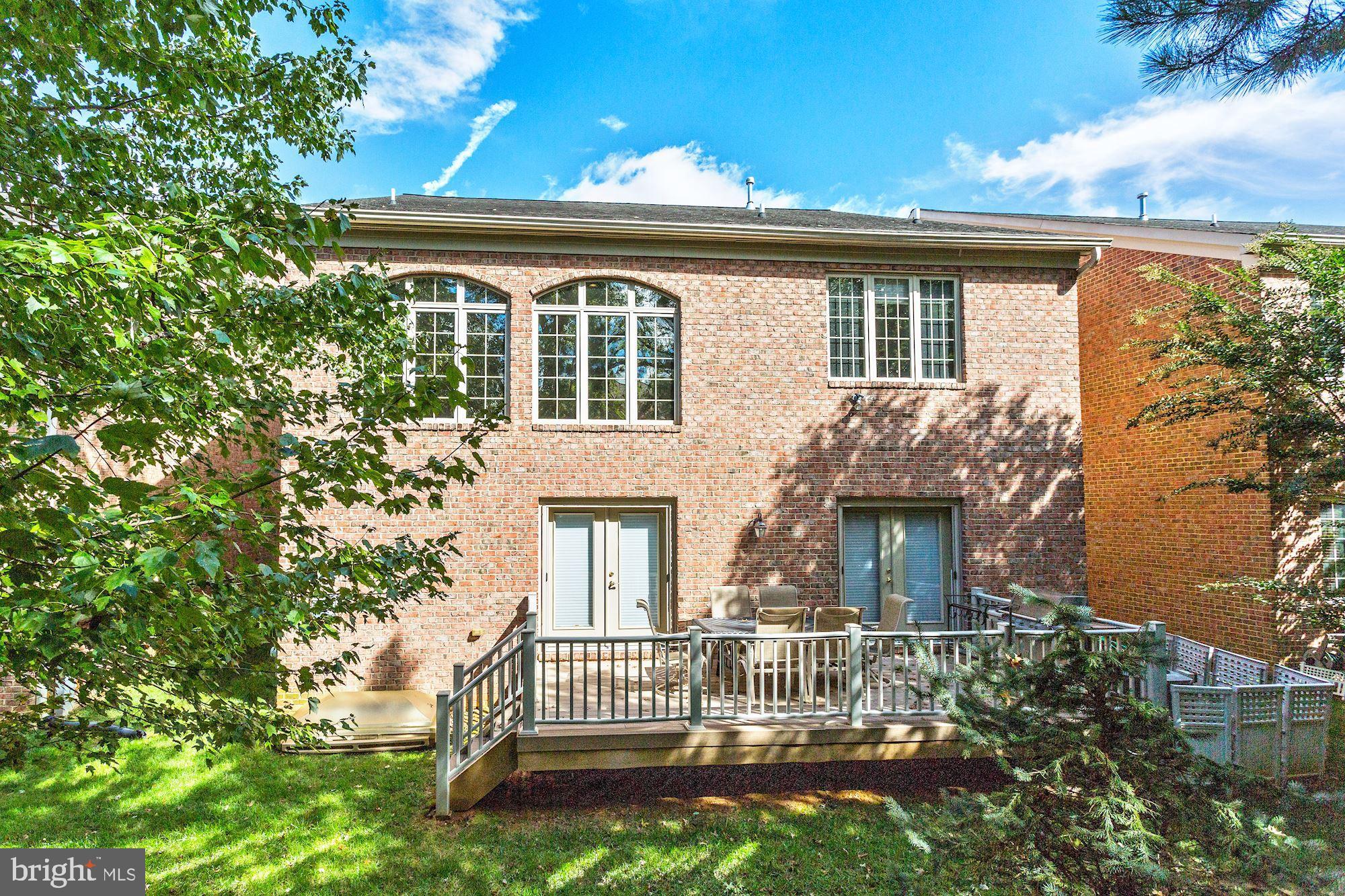 SCOT'S GLEN - Residential