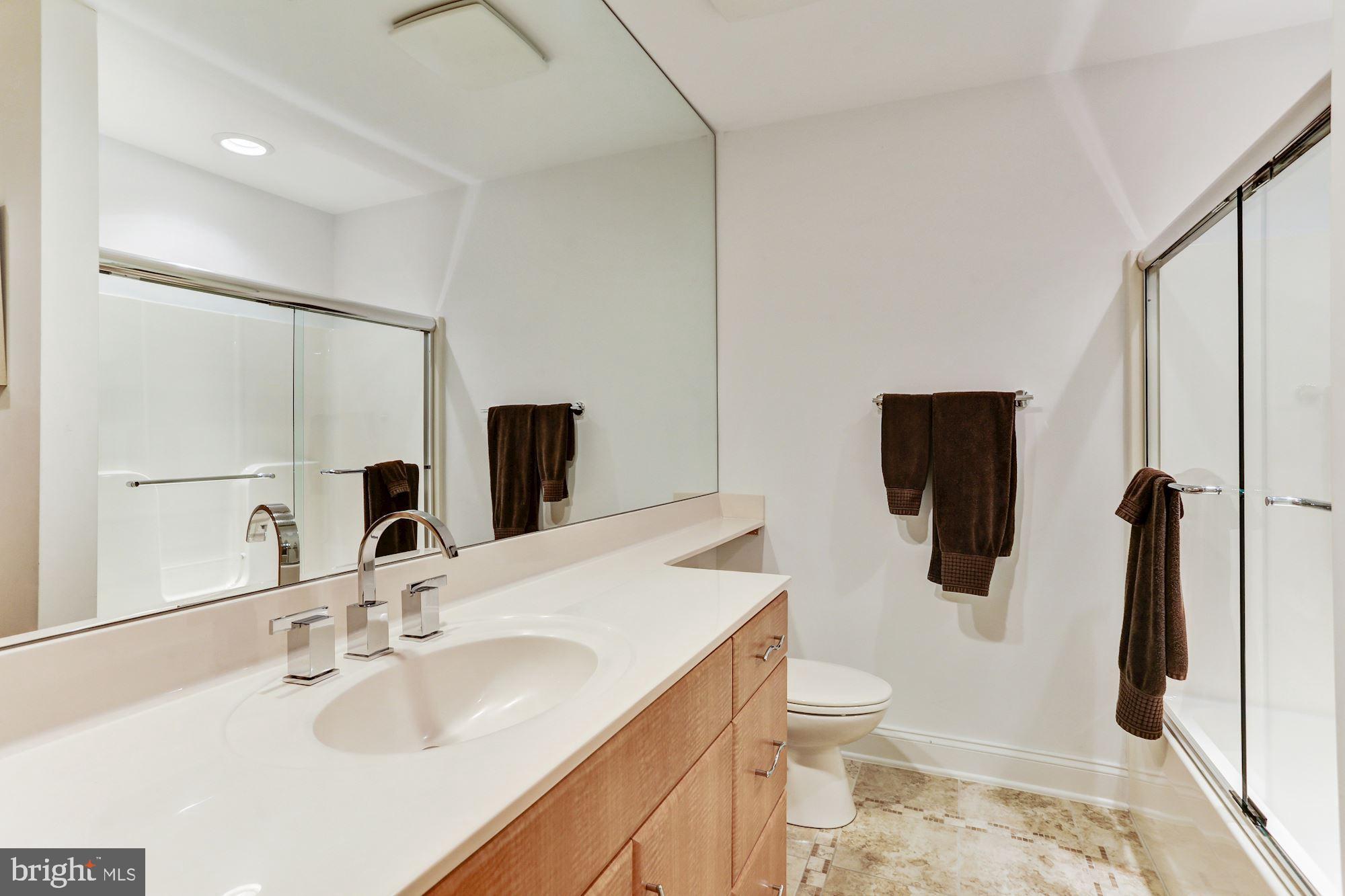 SCOT'S GLEN - Residential