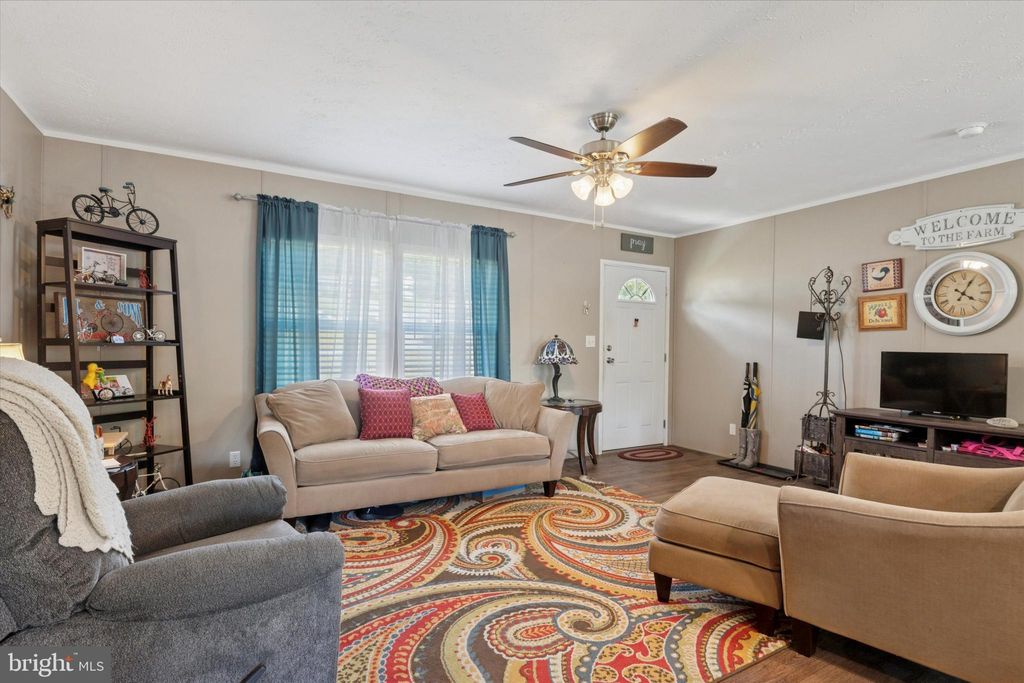 Photo of 726 Jeb Drive, GAP, PA 17527 (MLS # PALA2075870)