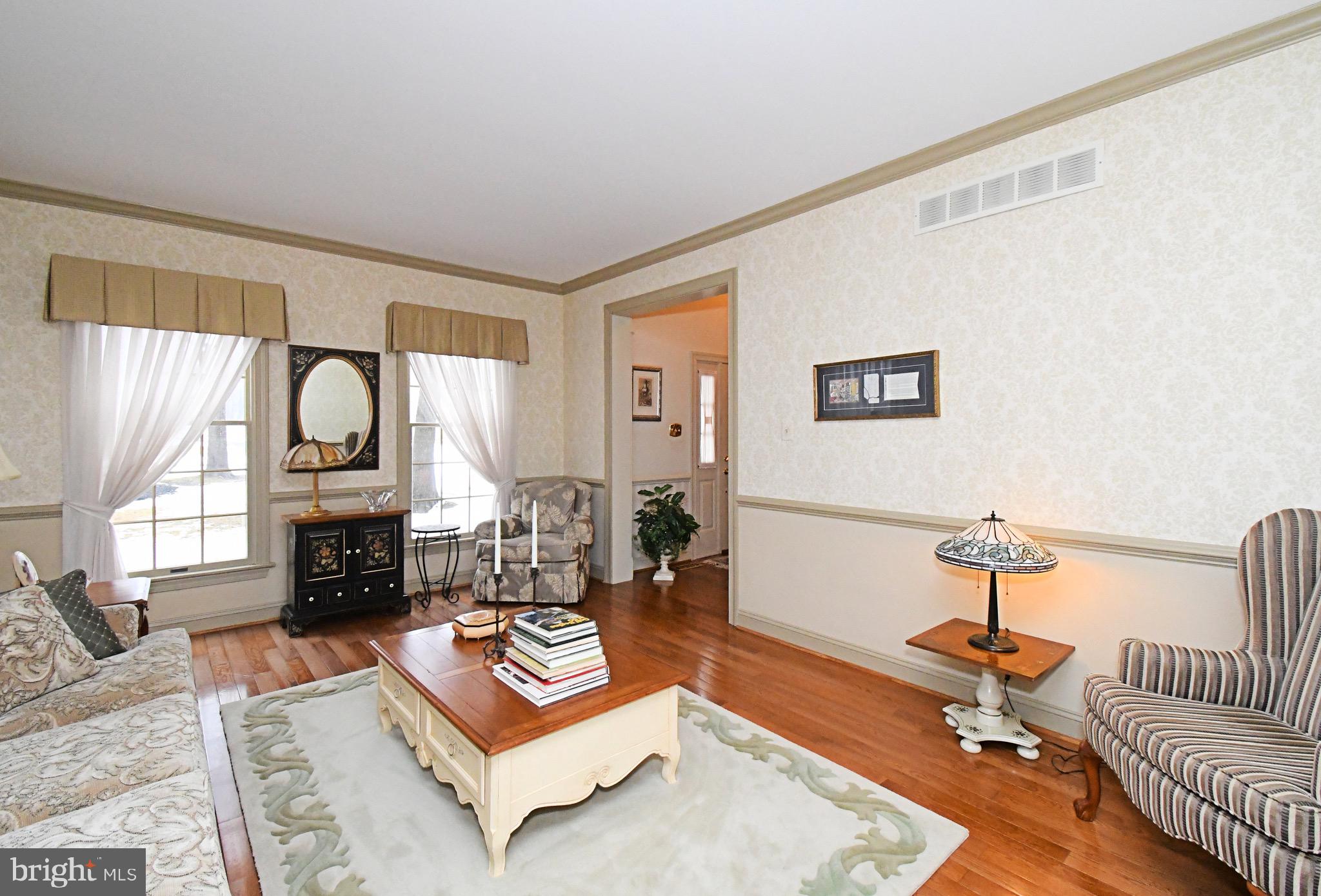 GWYNEDD KNOLL - Residential