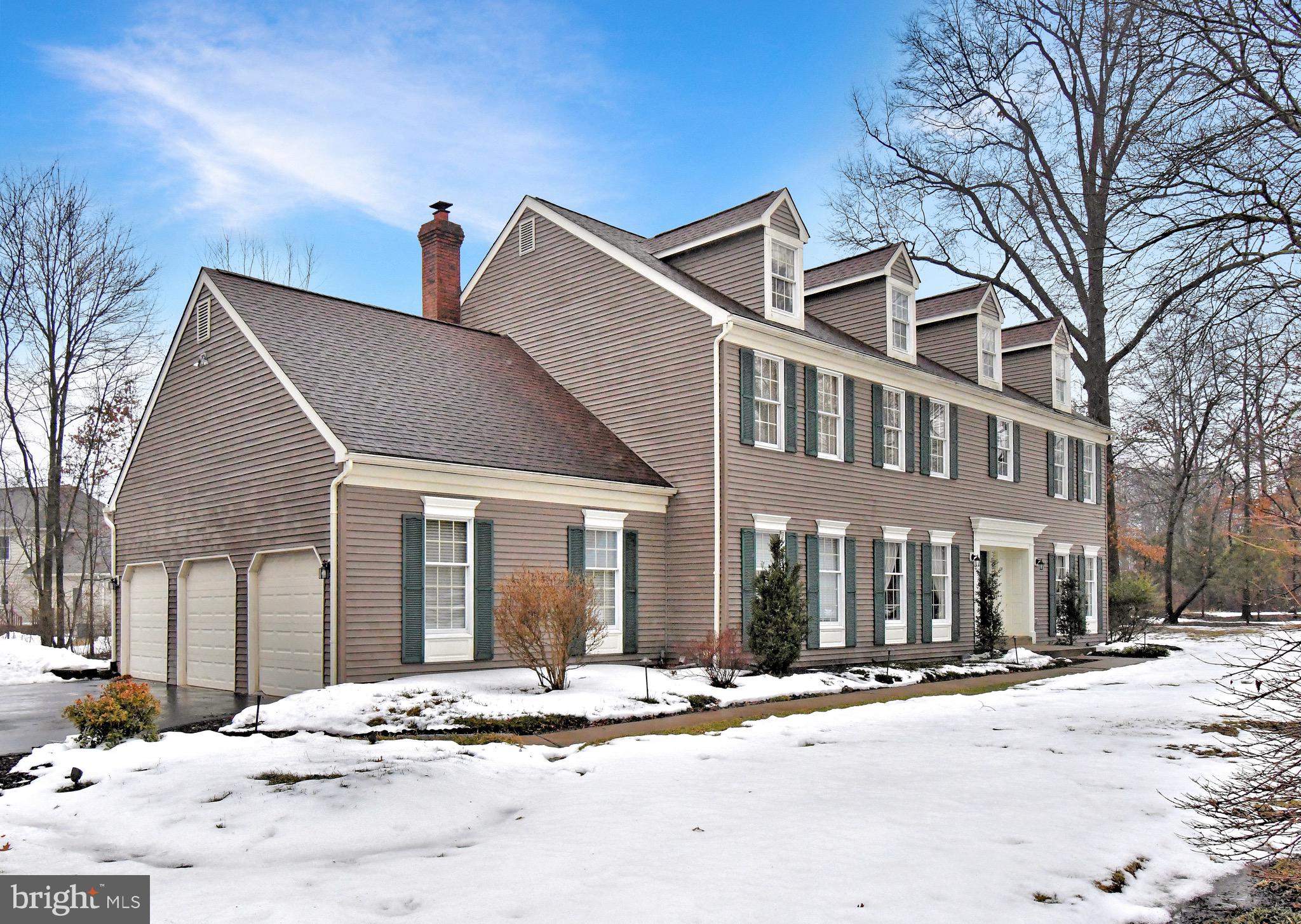 GWYNEDD KNOLL - Residential