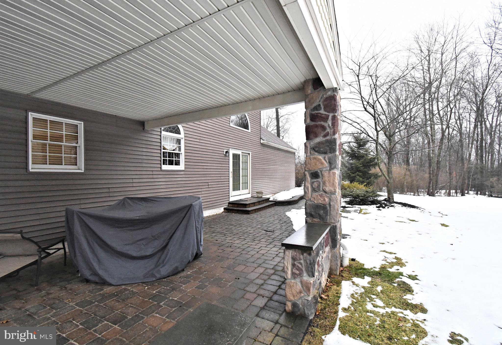 GWYNEDD KNOLL - Residential