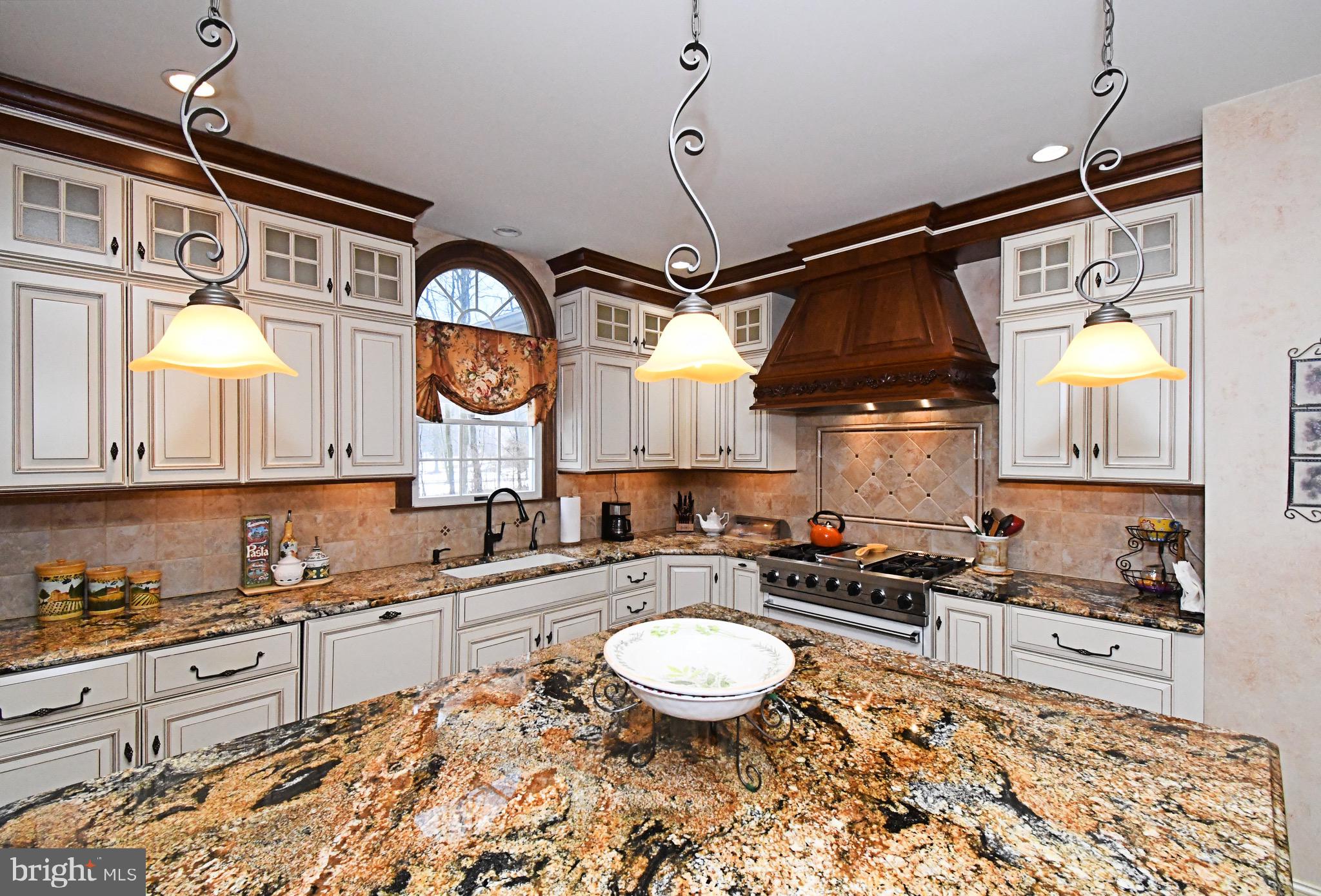 GWYNEDD KNOLL - Residential