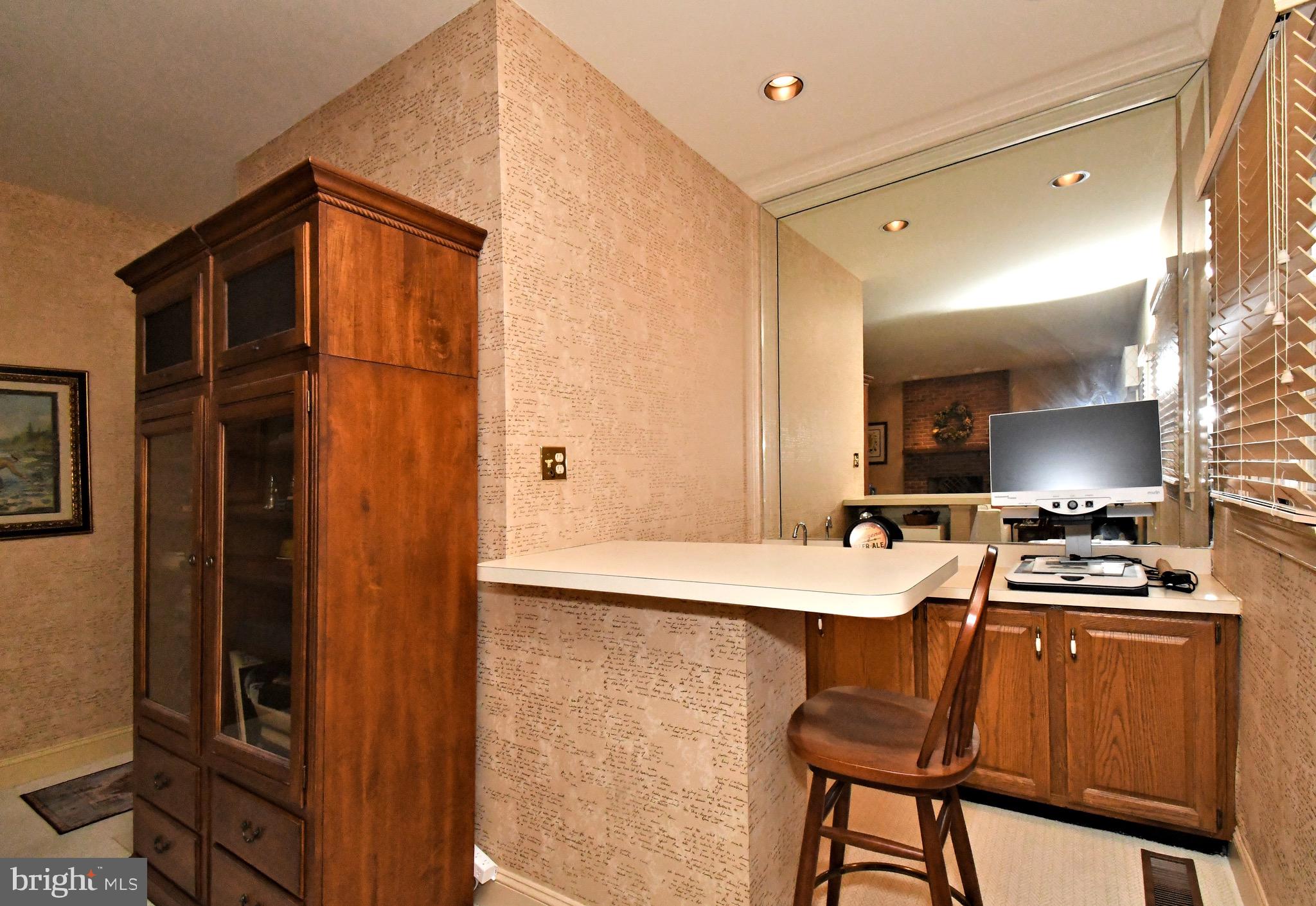 GWYNEDD KNOLL - Residential