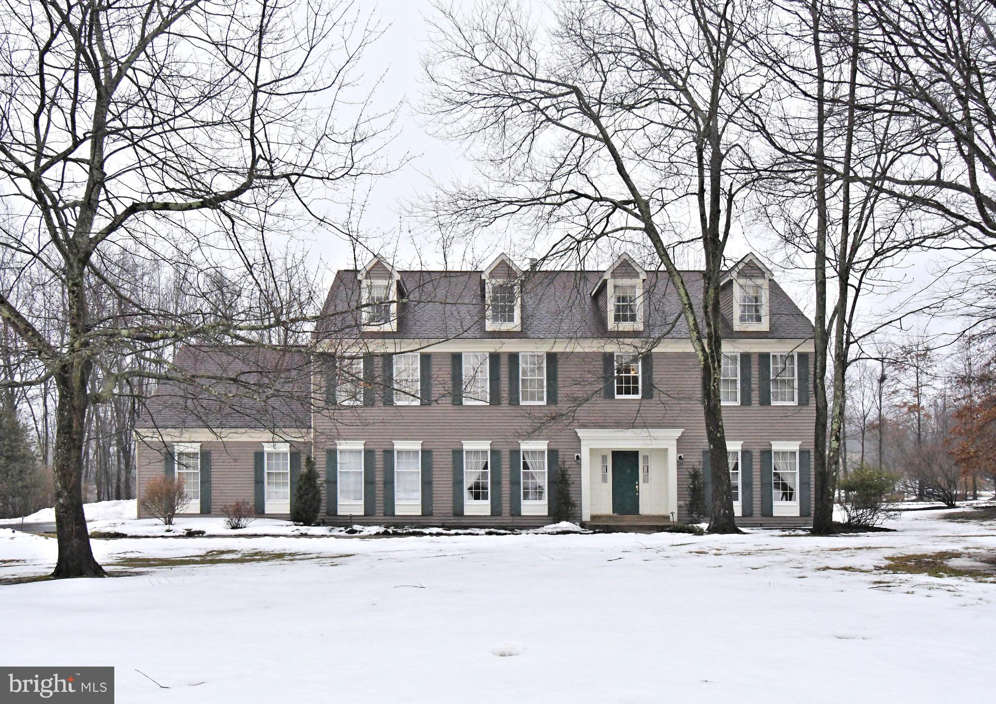 GWYNEDD KNOLL - Residential