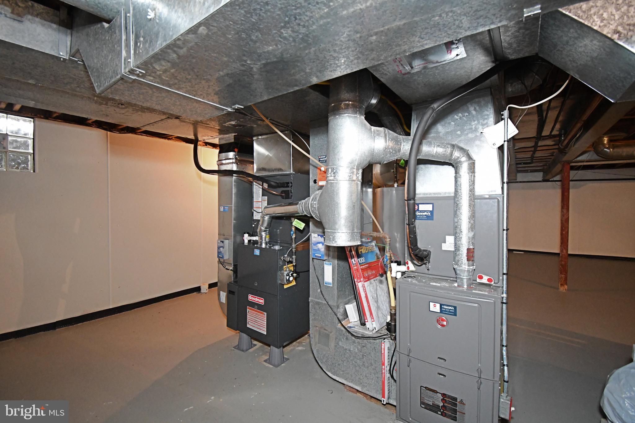 GWYNEDD KNOLL - Residential