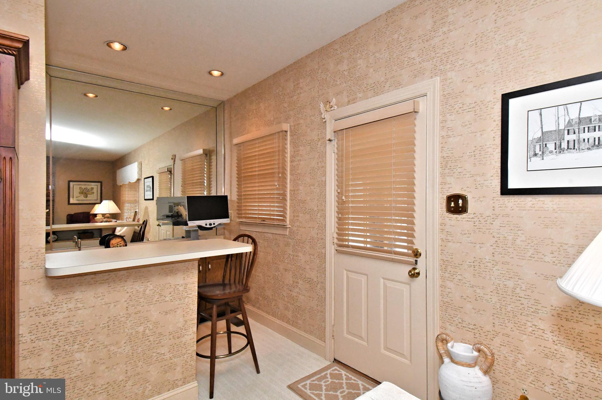 GWYNEDD KNOLL - Residential